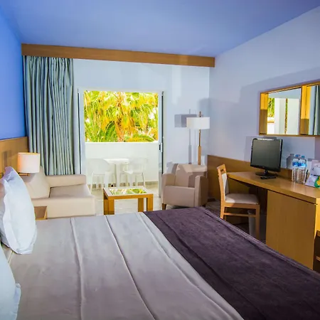 Club Jandia Princess Hotel 4*
